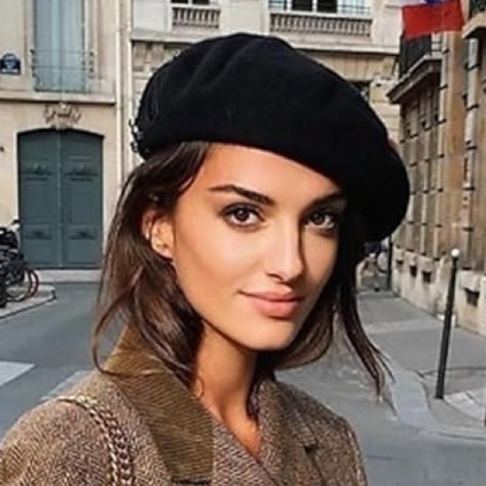 Zara Wool 90% Mixed Elegant Classic Black Beret